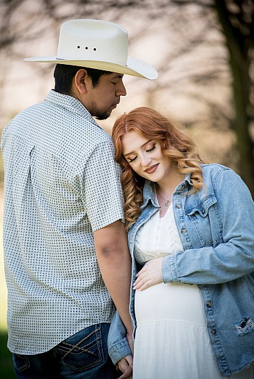 Valerie and Luis' Maternity